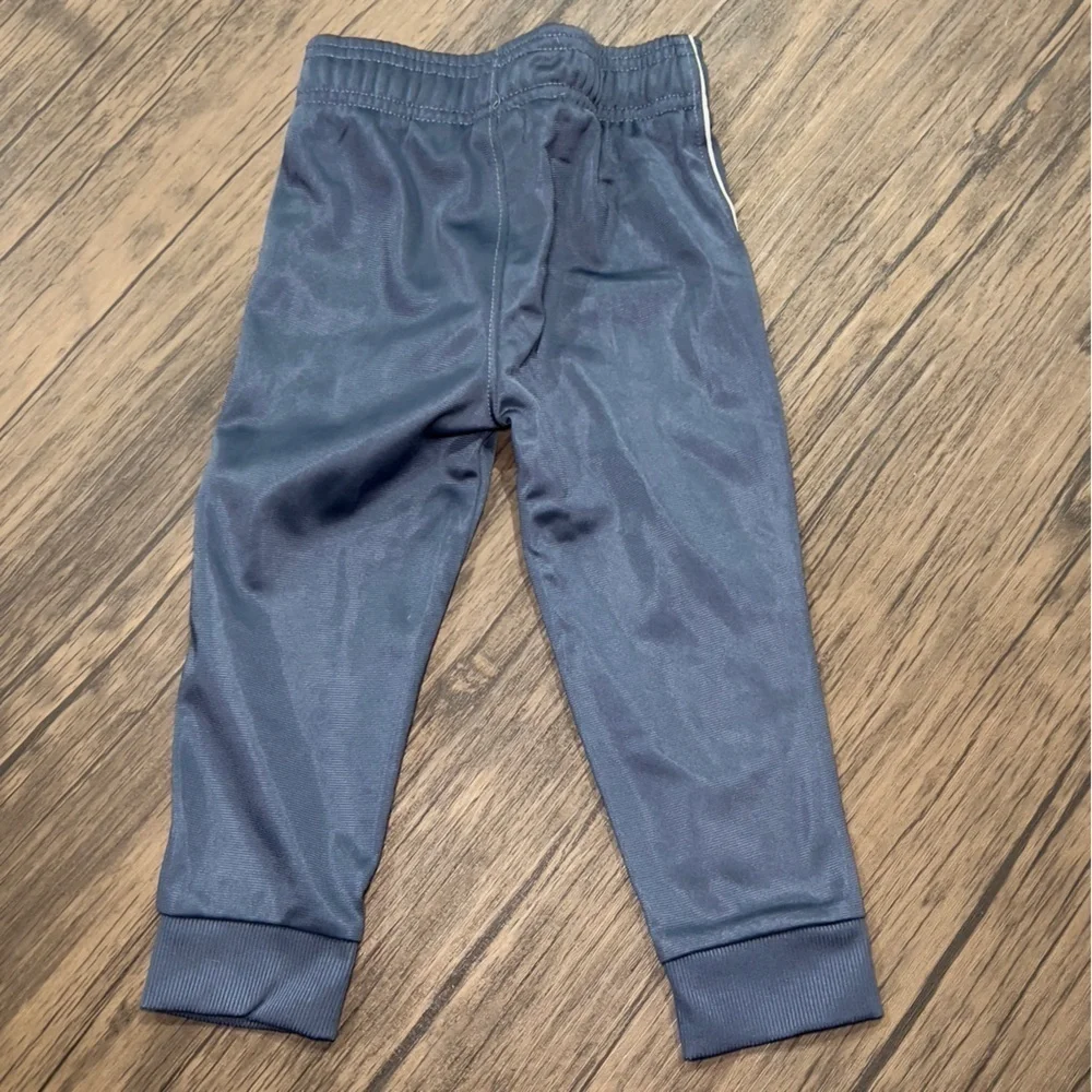 PUMA Outfit Elastic Waist Blue Pants. Heather Grey Long Sleeve Puma Logo… - Picture 5 of 10